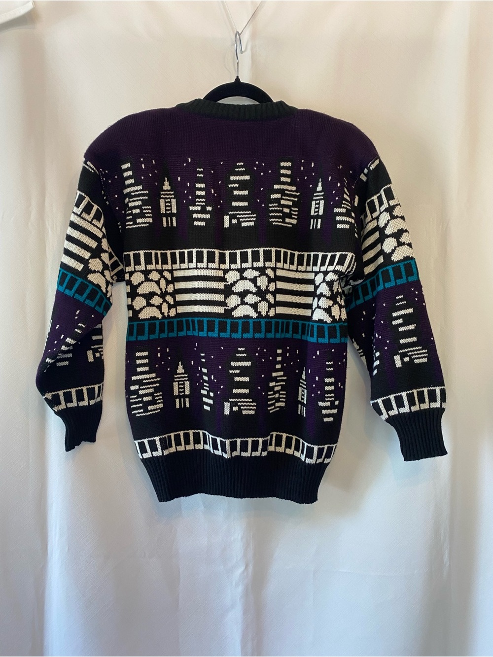 Women's Vintage Purple Psychedelic Cityscape Soft Knit Crewneck Sweater SM - Picture 7 of 13